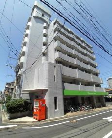 La Résidence de Saint-Ours 308 Rental Apartment in Kitakyushu - Image 1