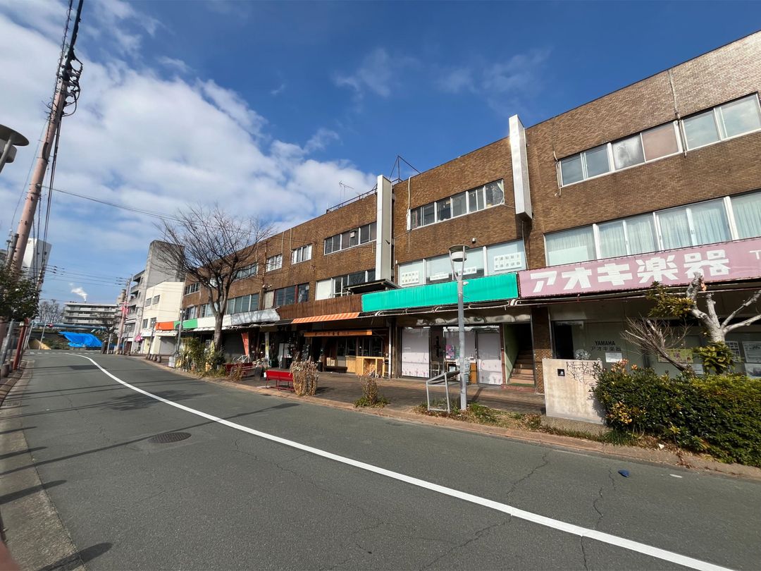 Shop-Residence for Sale in Omuta, Fukuoka | 244 sqm RC Building - Thumbnail 2