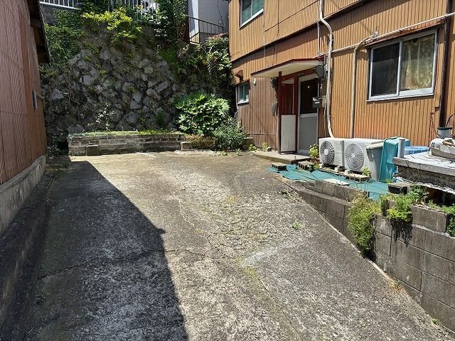 2-Unit 3DK Apartment Building for Sale in Kitakyushu, Fukuoka - Thumbnail 3