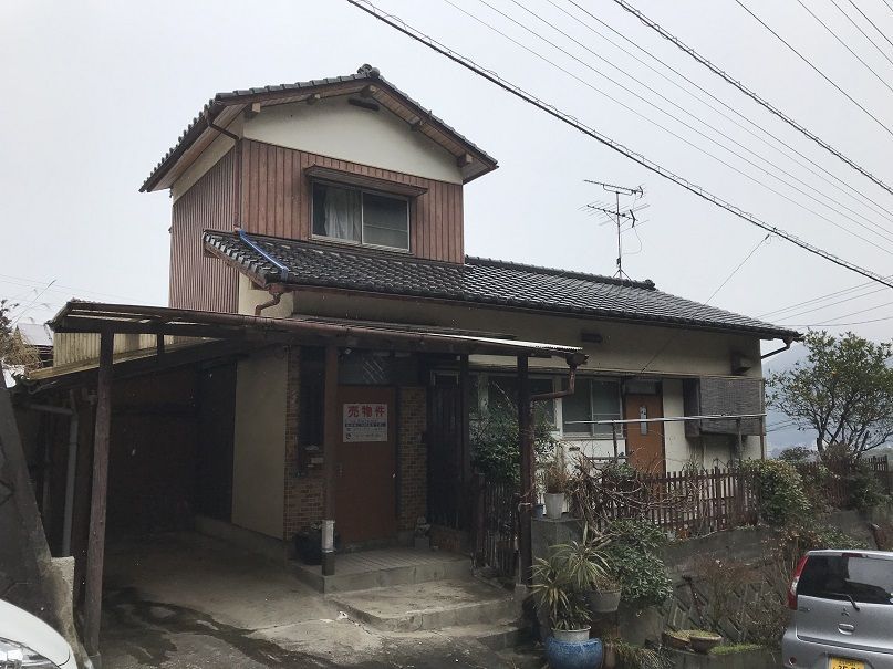 5DK Corner Lot House with Views in Kitakyushu, Fukuoka - Thumbnail 2
