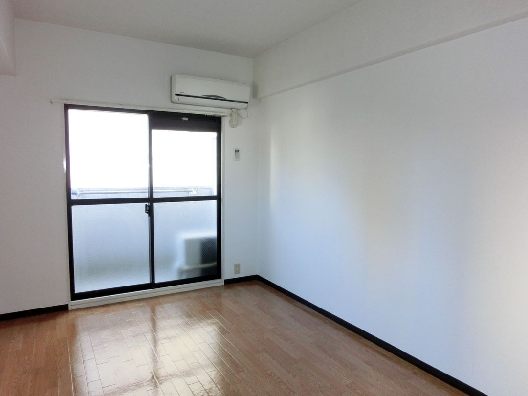 1K Investment Apartment in Kurume City with 14.7% Yield - Thumbnail 4