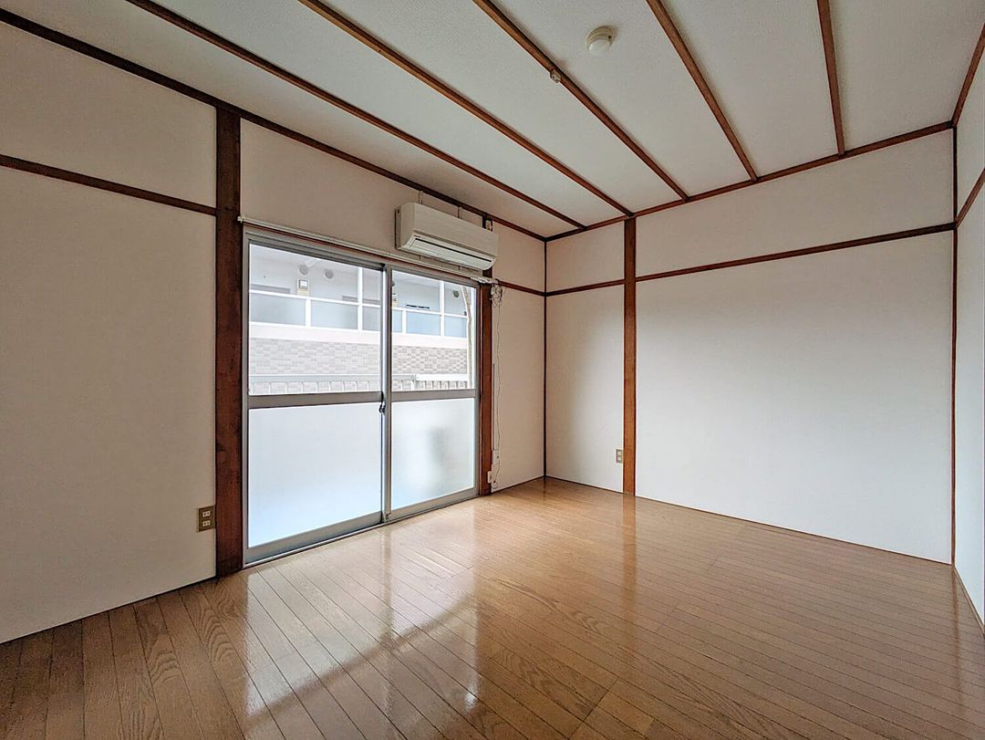 Wakasugi-so 206 Apartment for Rent in Fukuoka's Higashi Ward - Thumbnail 3