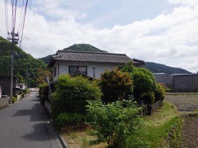 Katsuyama, Maniwa City, Okayama Prefecture — Image 1, Maniwa, Okayama
