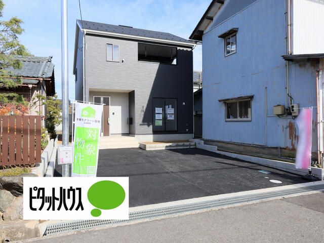 New 4LDK House in Sakai City, Fukui with Parking for 3 - Image 9