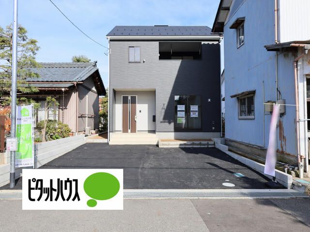 New 4LDK House in Sakai City, Fukui with Parking for 3 - Image 9