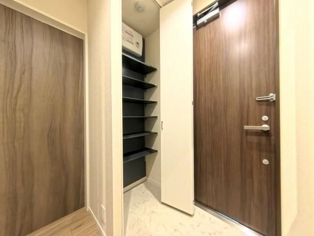 New 2LDK Apartment for Rent in Saitama City, Saitama - Thumbnail 3