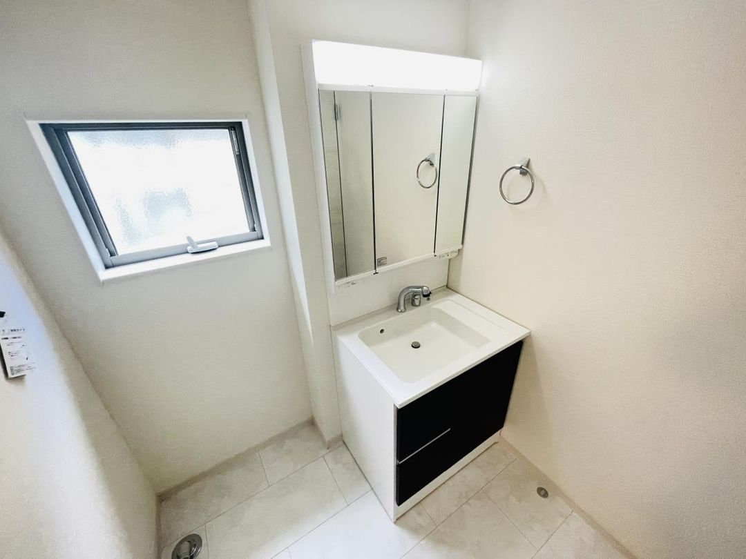 New 4LDK House in Kumamoto Kita Ward with Seismic Grade 3 - Thumbnail 4