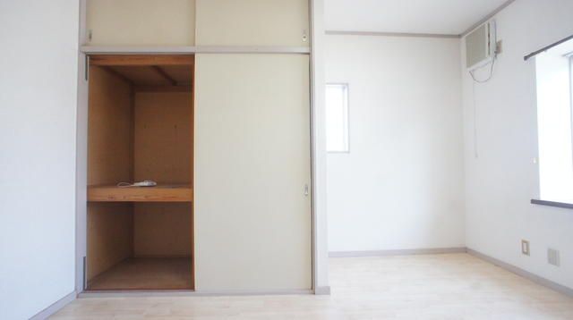 1K Apartment for Rent near Niigata University Mae Station - Thumbnail 4