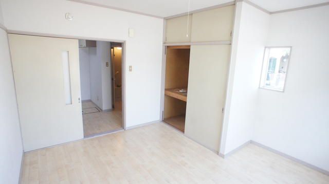 1K Apartment for Rent near Niigata University Mae Station - Thumbnail 2