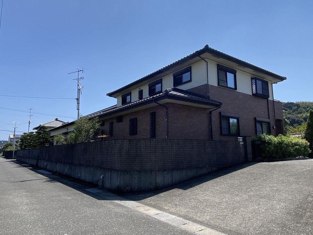 12LDK Spacious House for Sale in Tosa, Kochi - Large Land Plot - Main Image