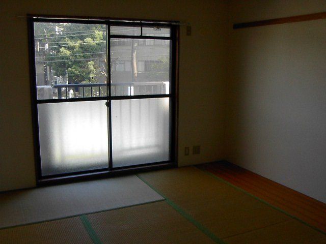 3DK Apartment for Rent in Odawara, Kanagawa - Thumbnail 3