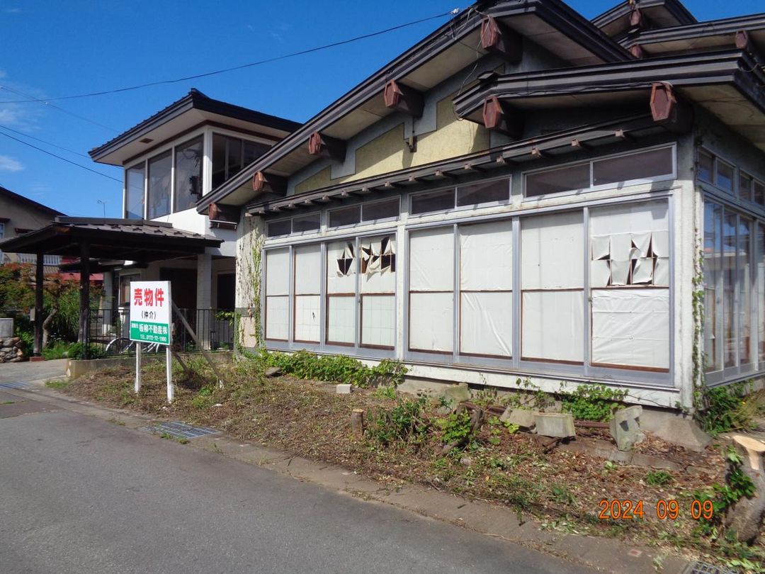 1977 8DK Wooden House on 254sqm Land in Itayanagi, Aomori - Thumbnail 2