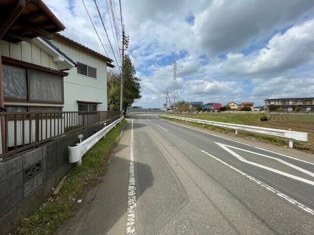 5LDK Used House for Sale in Koga, Ibaraki - 185.96 sqm - Thumbnail 2
