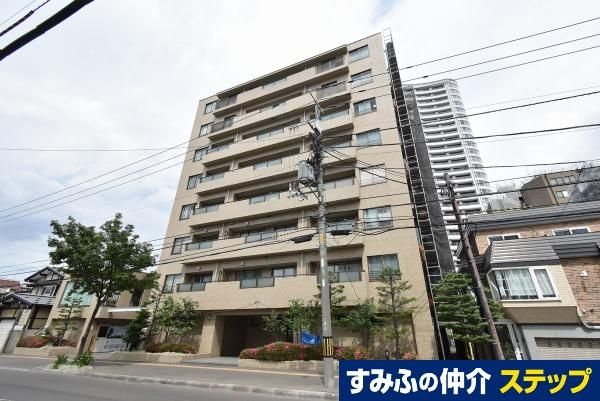 Villeneuve Maruyama Park Commercial Space for Sale in Sapporo - Thumbnail 2