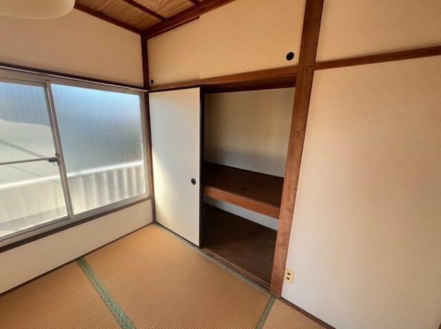 2K Apartment for Rent in Kodaira, Tokyo - 32.29 sqm - Thumbnail 3
