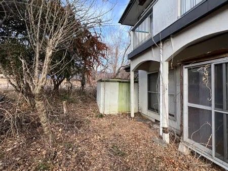 Showa Retro Home with Mountain Views in Nagano's Aoki Village - Thumbnail 2