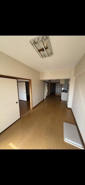 2LDK Apartment for Rent in Kofu, Yamanashi - 55,000 Yen - Thumbnail 3