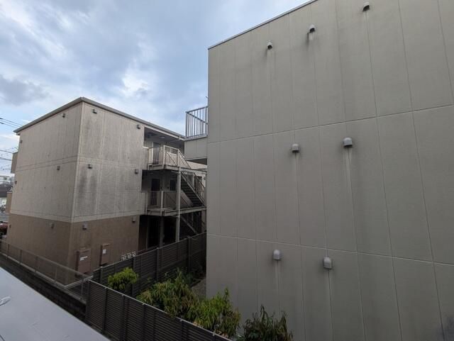 Pet-Friendly Studio Apartment in Koganei City, Tokyo - Thumbnail 3