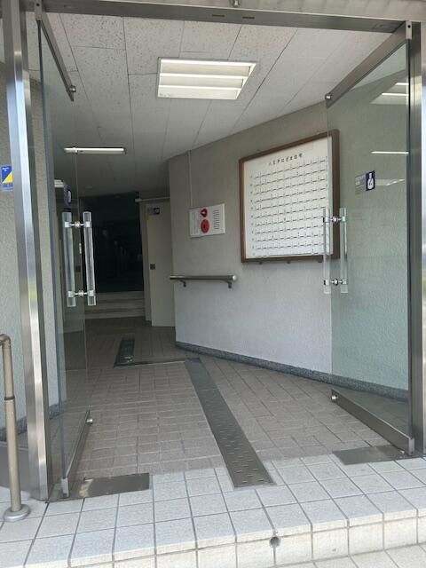 Hachioji Hazama Residence 2LDK Apartment for Sale in Tokyo - Thumbnail 2