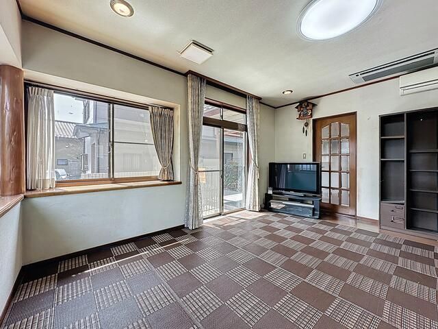 5LDK Detached House for Sale in Sano, Tochigi - Thumbnail 4