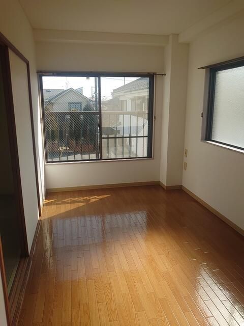 2DK Apartment for Rent in Higashiyamato, Tokyo - 44.5 sqm - Thumbnail 2