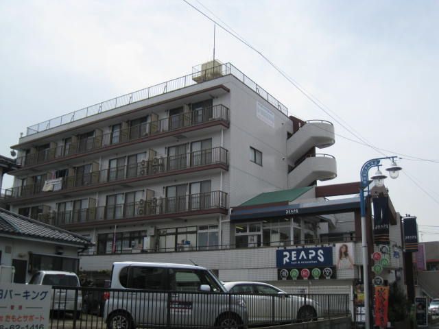 Garden Palace Shonandai 1R Apartment for Rent in Fujisawa - Thumbnail 2