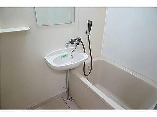 1K Apartment for Rent in Joetsu, Niigata - 19.87 sqm - Thumbnail 4