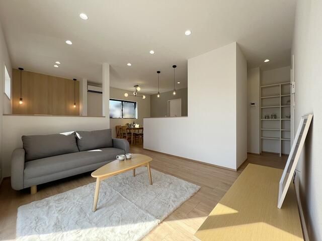 New 3-Bedroom House in Tsu, Mie | 2025 Build with Parking - Thumbnail 3