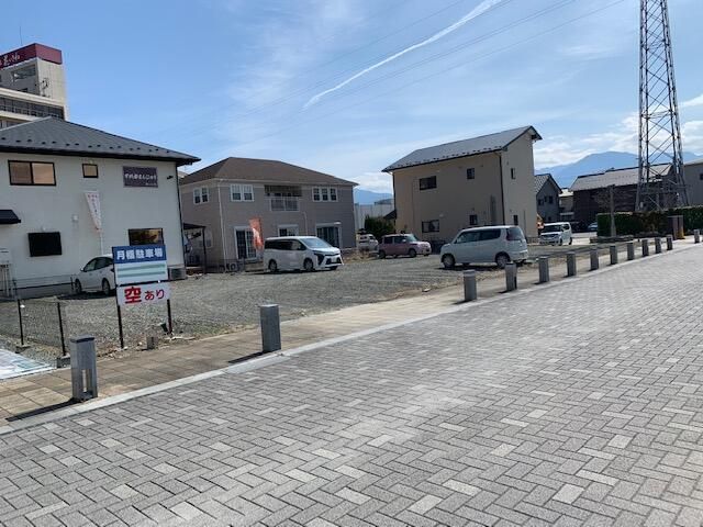 Parking Space for Rent near Isawa-Onsen Station, Fuefuki - Thumbnail 2