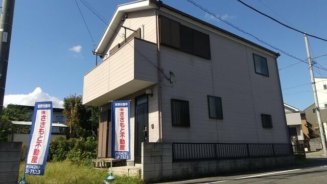 3LDK Detached House for Sale in Ome, Tokyo - Corner Lot - Thumbnail 2