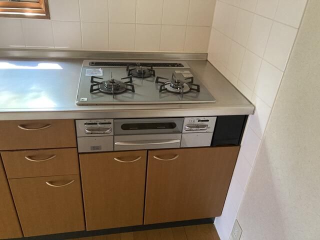 2DK Detached House for Sale in Toyama City, Toyama - Thumbnail 4