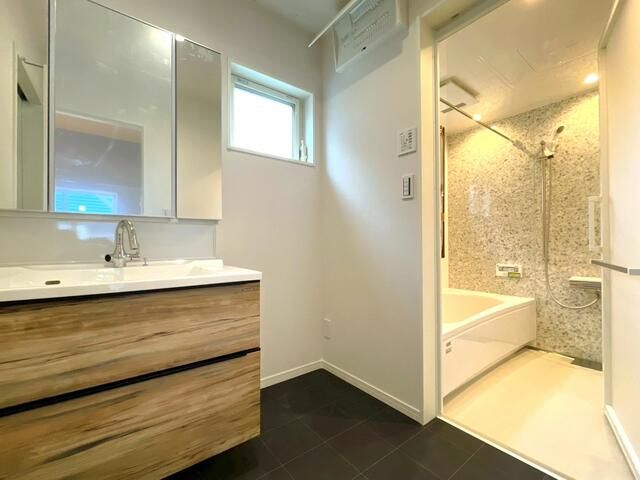New 3LDK House in Isesaki, Gunma - March 2025 Completion - Thumbnail 3