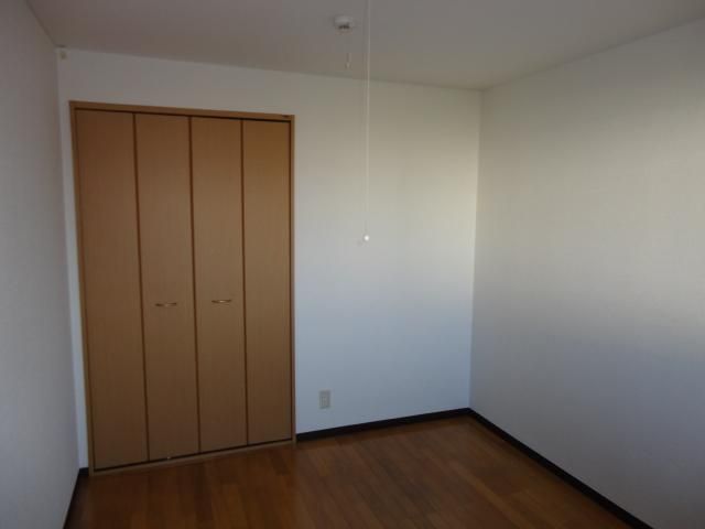 2DK Apartment for Rent in Sano City, Tochigi - Thumbnail 4