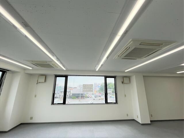 Commercial Office for Rent in Oyama, Tochigi - 82 sqm - Thumbnail 4