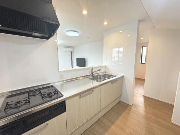 2023 Built 3LDK Detached House in Hino, Tokyo - Thumbnail 4