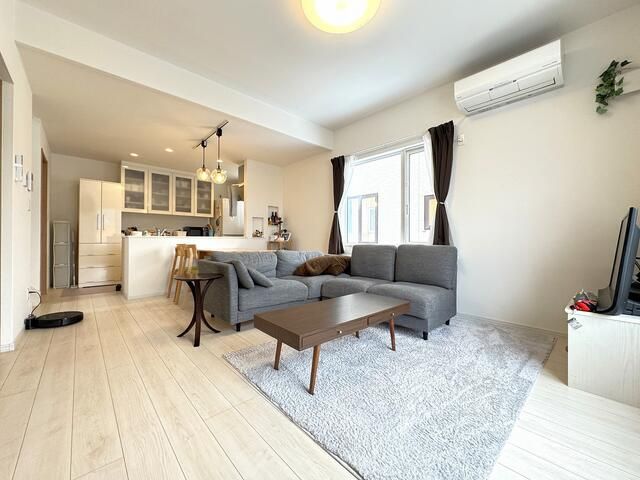 Modern 4LDK House for Sale in Tomakomai, Hokkaido - Thumbnail 4