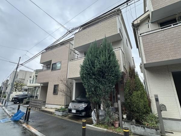 3SLDK Wooden House for Sale in Tokiwadai, Itabashi-ku, Tokyo - Thumbnail 3