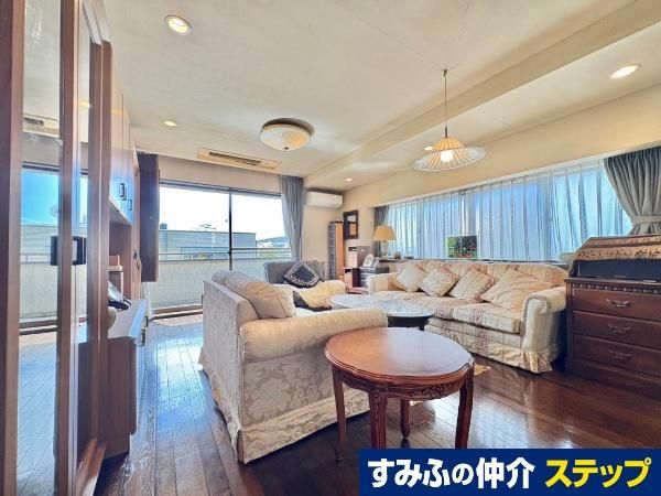 Detached House for Sale in Setagaya, Tokyo - 199.99 sqm - Thumbnail 3