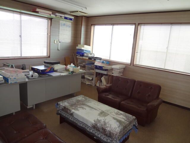 Commercial Office/Warehouse for Rent in Ichikawa Misato, Yamanashi - Thumbnail 3