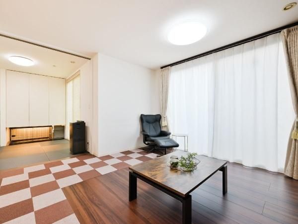 4LDK Home Near Akishima Station Tokyo - Thumbnail 3