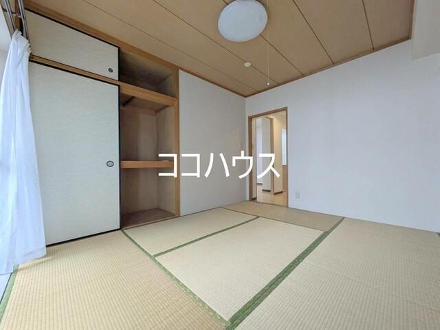 2DK Apartment for Rent in Ichikawa, Chiba - 44.22 sqm - Thumbnail 3