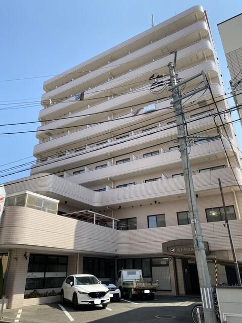 9-Story Apartment Building for Sale in Fukushima City near Station - Thumbnail 2