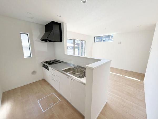 2023 Built 3LDK Detached House in Hidakashi, Saitama - Thumbnail 4