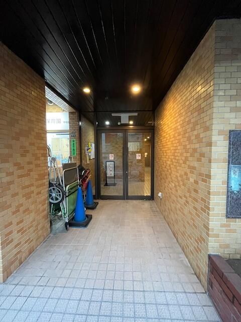 Commercial Unit for Sale in Itabashi, Tokyo – 81.25m² - Thumbnail 4
