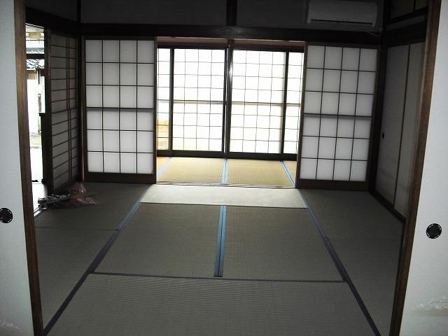 Spacious 7K Rental House in Takaoka, Toyama - 75.63 sqm - Thumbnail 2