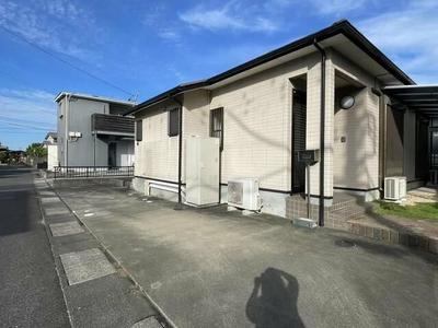 2003-Built 2LDK House with Garden in Quiet Matsusaka — Image 7, Matsusaka, Mie