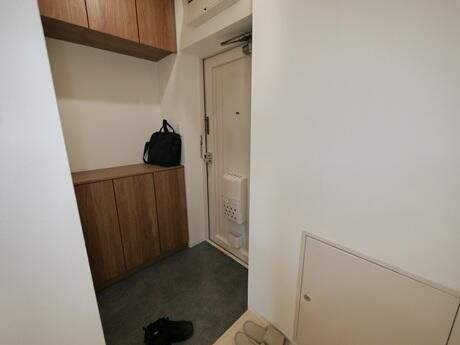 Used Apartment for Sale in Kawasaki, Kanagawa - 1LDK 32.49 sqm - Thumbnail 2