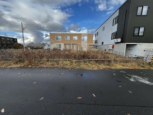 Residential Land for Sale in Chitose, Hokkaido - 173.53 sqm - Thumbnail 2