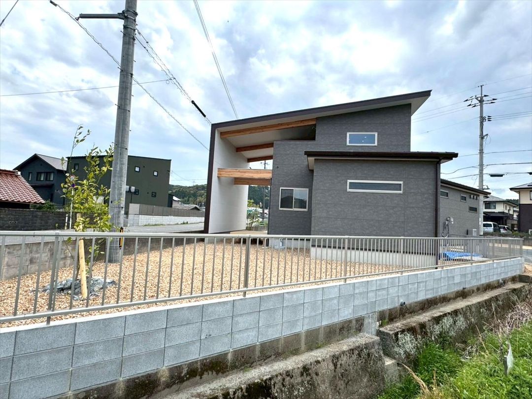 New Build House in Shimonoseki with 2SLDK Layout - Thumbnail 3