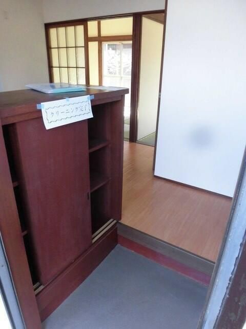 2DK Apartment for Rent in Hino City, Tokyo - 35m² - Thumbnail 3